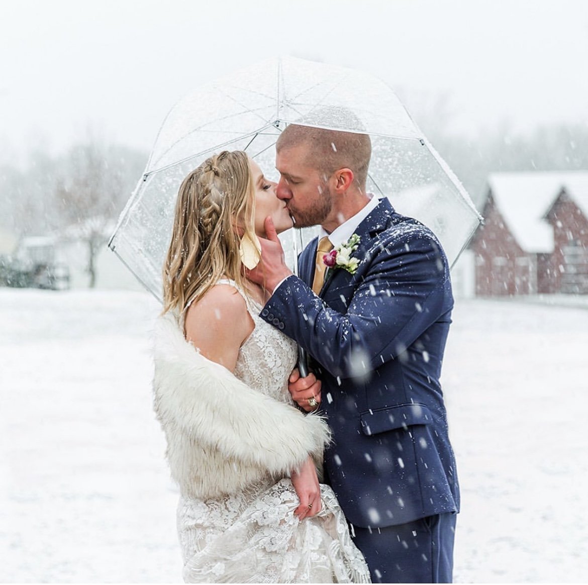 winter-wedding-photographer